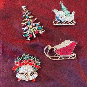 Lot of 4 holiday brooches!
